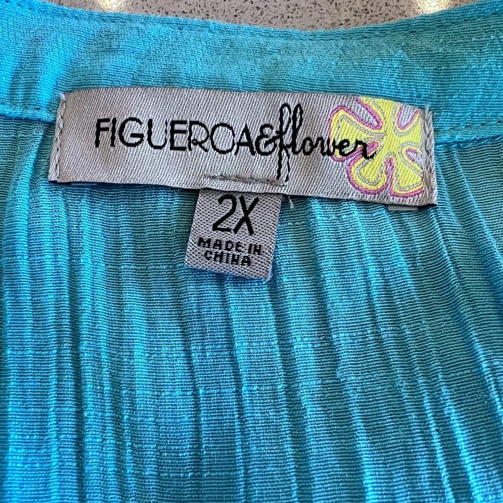 Figueroa & Flower Fig Blue Gauzey Embroidered Button up Top Sz 2x - Picture 9 of 11